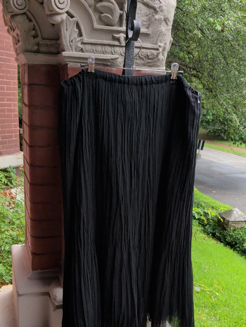 Black Plus Size Pleated Maxi Skirt - Women